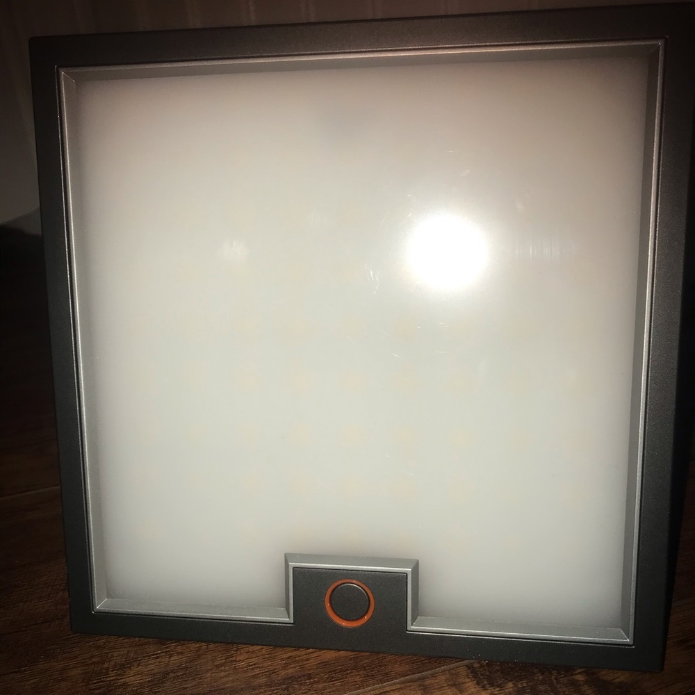 Light Box For SAD - Picture 2 of 6